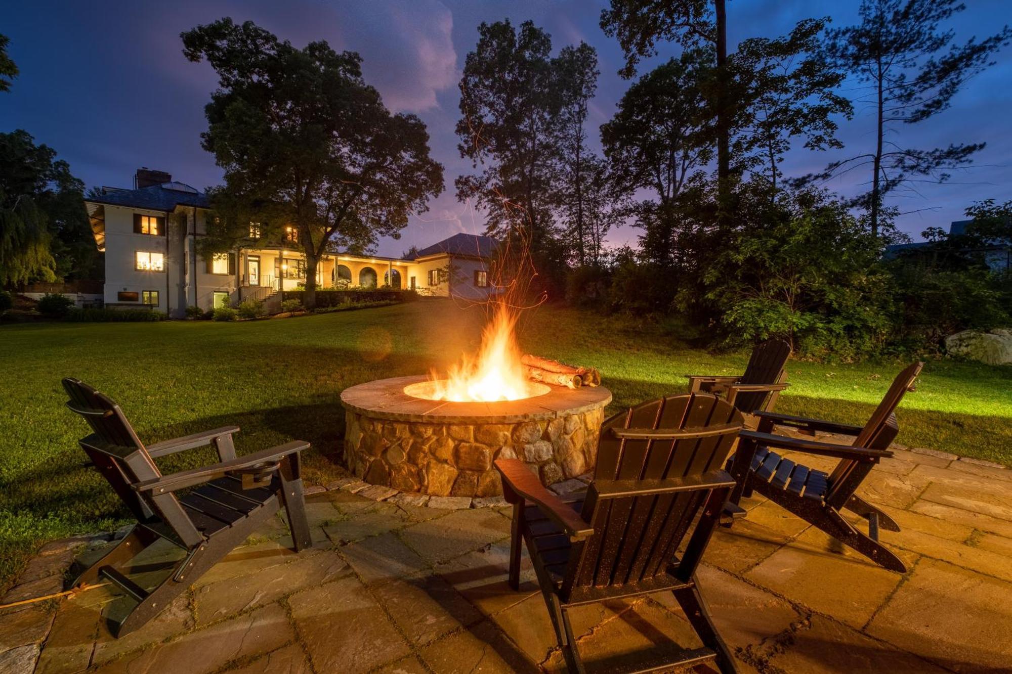 Boston Mansion Heated Pool Fire Pit Tennis Needham Dış mekan fotoğraf